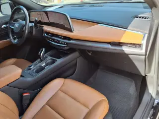 Cadillac XT4 2024 Premium Luxury 4dr Crossover