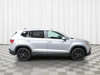 Volkswagen Taos 2023 AWD SE 4Motion 4dr SUV