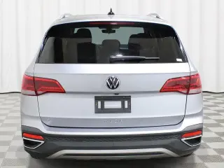 Volkswagen Taos 2023 AWD SE 4Motion 4dr SUV