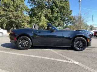 Mazda MX-5 Miata 2021 Sport 2d Convertible 6A