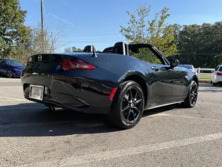 Mazda MX-5 Miata 2021 Sport 2d Convertible 6A