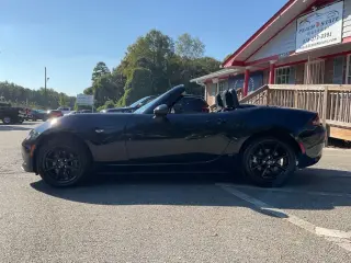 Mazda MX-5 Miata 2021 Sport 2d Convertible 6A