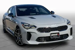 Kia Stinger 2022 GT1 4dr Sedán