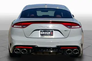 Kia Stinger 2022 GT1 4dr Sedán