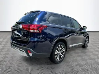 Mitsubishi Outlander 2020 SE 4dr SUV