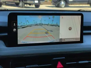 Genesis G70 2024 2.5T Estándar 4 tracciones Sedán