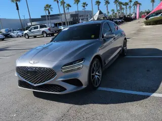 Genesis G70 2024 2.5T Estándar 4 tracciones Sedán