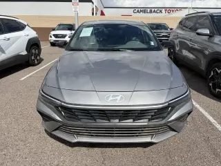 Hyundai ELANTRA 2025 SEL Sport 4dr Sedán