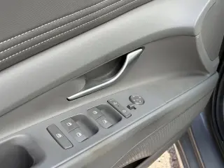 Hyundai ELANTRA 2025 SEL Sport 4dr Sedán