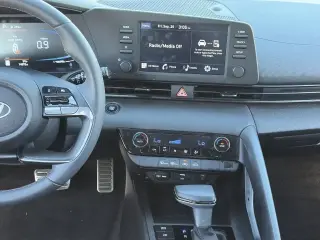 Hyundai ELANTRA 2025 SEL Sport 4dr Sedán