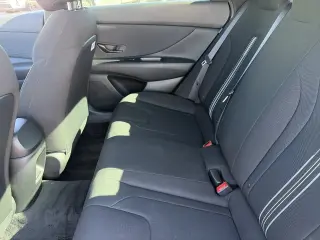 Hyundai ELANTRA 2025 SEL Sport 4dr Sedán