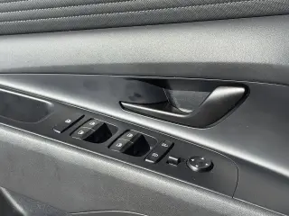 Hyundai ELANTRA 2025 SEL Sport 4dr Sedán