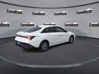 Hyundai ELANTRA 2024 SE 4dr Sedán