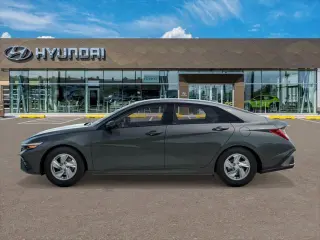 Hyundai Elantra 2026 SE 4dr Sedán