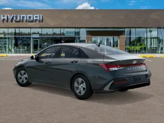Hyundai Elantra 2026 SE 4dr Sedán