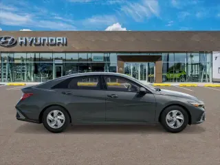 Hyundai Elantra 2026 SE 4dr Sedán