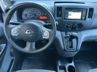 Nissan NV200 2015 S 4dr Cargo Mini-Van