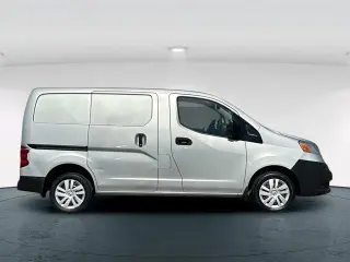 Nissan NV200 2015 S 4dr Cargo Mini-Van