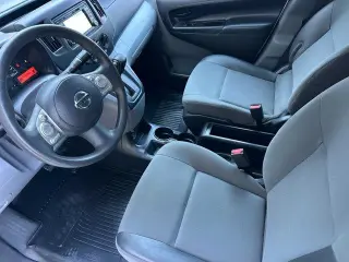 Nissan NV200 2015 S 4dr Cargo Mini-Van