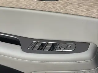 Hyundai PALISADE 2025 Limited 4dr SUV