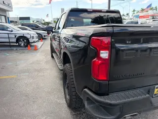 Chevrolet Silverado 1500 Limited 2022 4x4 Personalizado Trail Boss 4dr Crew Cab 5.8 ft. SB
