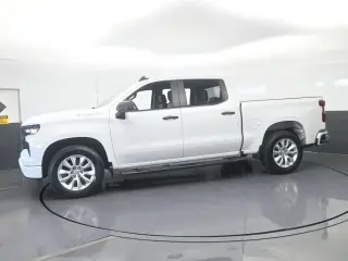 Chevrolet Silverado 1500 2024 4x2 Custom 4dr Crew Cab 5.8 ft. SB