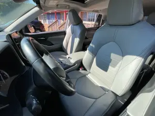Toyota Highlander 2024 AWD XLE 4dr SUV