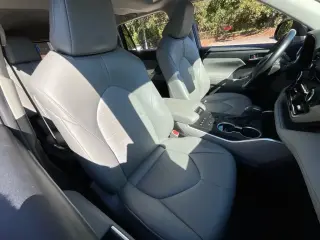 Toyota Highlander 2024 AWD XLE 4dr SUV