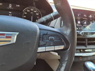 Cadillac CT4 2021 Premium Luxury 4dr Sedán