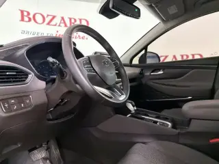 Hyundai SANTA FE 2019 SEL 2.4L 4dr Crossover