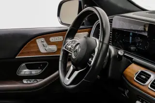 2023 Mercedes-Benz GLS 450
