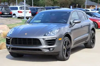 2016 Porsche Macan