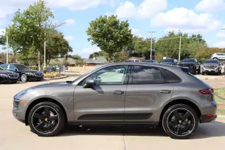 2016 Porsche Macan