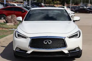 2017 INFINITI Q60