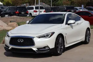 2017 INFINITI Q60