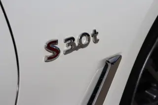 2017 INFINITI Q60