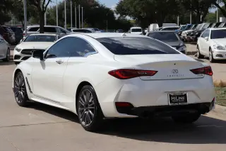 2017 INFINITI Q60
