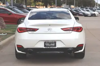 2017 INFINITI Q60