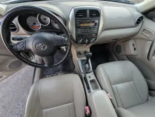 2005 Toyota RAV4