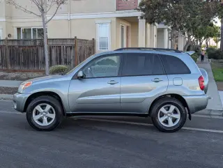 2005 Toyota RAV4