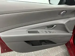 Hyundai ELANTRA 2025 SEL Sport 4dr Sedán