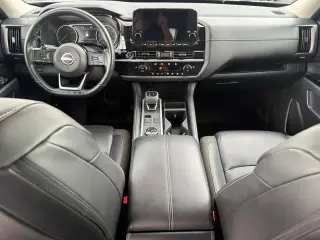 Nissan Pathfinder 2023 AWD SL 4dr SUV