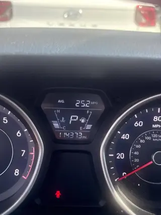 Hyundai ELANTRA 2015 SE 4dr Sedán 6M