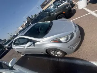 Hyundai ELANTRA 2015 SE 4dr Sedán 6M