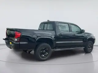 Toyota Tacoma 2018 4x2 SR 4dr Double Cab 5.0 ft SB