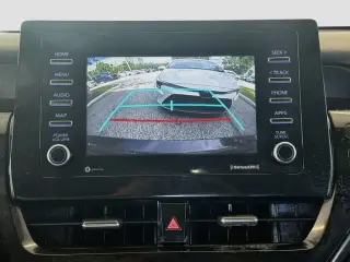 Toyota Camry 2021 SE 4 Sedán