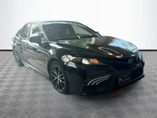 Toyota Camry 2021 SE 4 Sedán