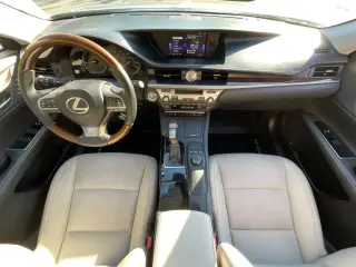 Lexus ES 350 2016 4dr Sedán