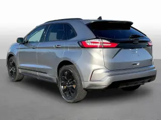 Ford Edge 2022 AWD SE 4dr Crossover