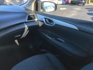 Nissan Sentra 2015 S 4dr Sedan 6M